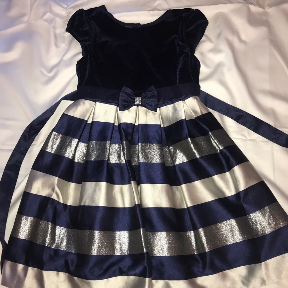 Jona Michelle Navy Blue/silver fancy dress